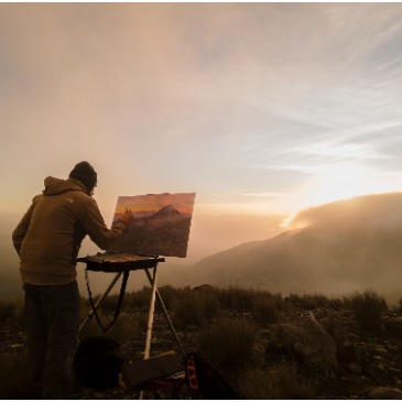 Salida del sol entre los picos Heilprin en el Nevado de Toluca el 3 de agosto 2022